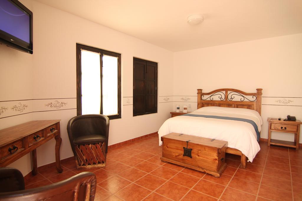 Hotel Villa Del Villar Керетаро Экстерьер фото