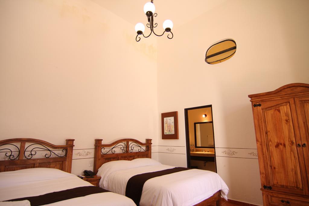 Hotel Villa Del Villar Керетаро Экстерьер фото